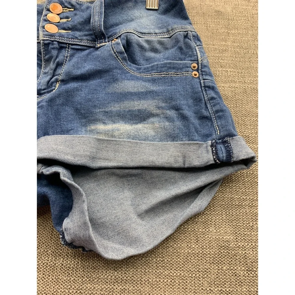 YMI Wanna Betta Butt Cut Off Shorts Women 3/26 Blue Denim Mid Rise Cuffed Hem‎
